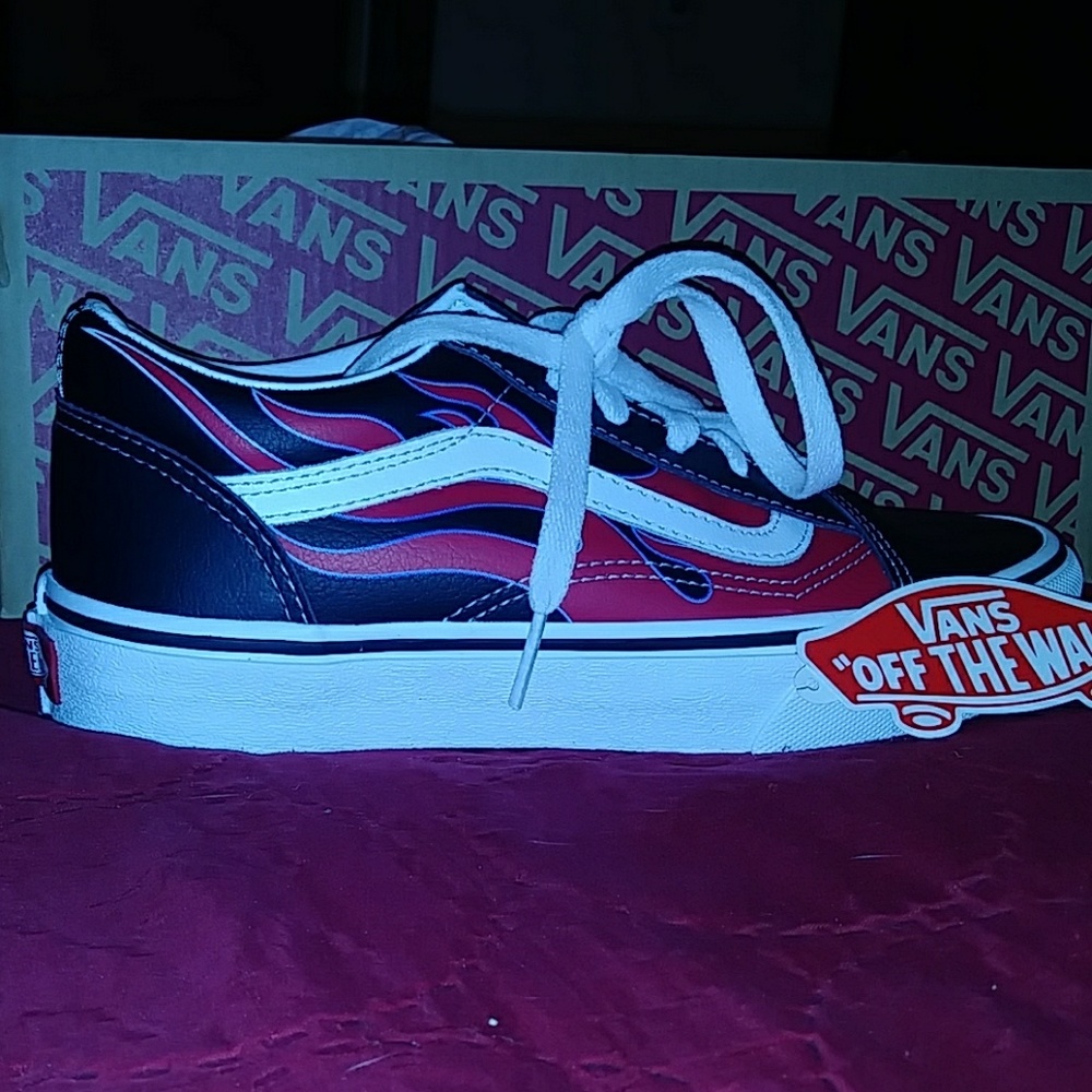 Boys vans size 4.5